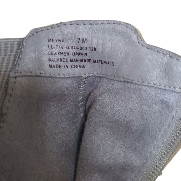 Lucca Lane Meyna Taupe Suede Ankle Boots – Size 7 - Picture 4 of 15